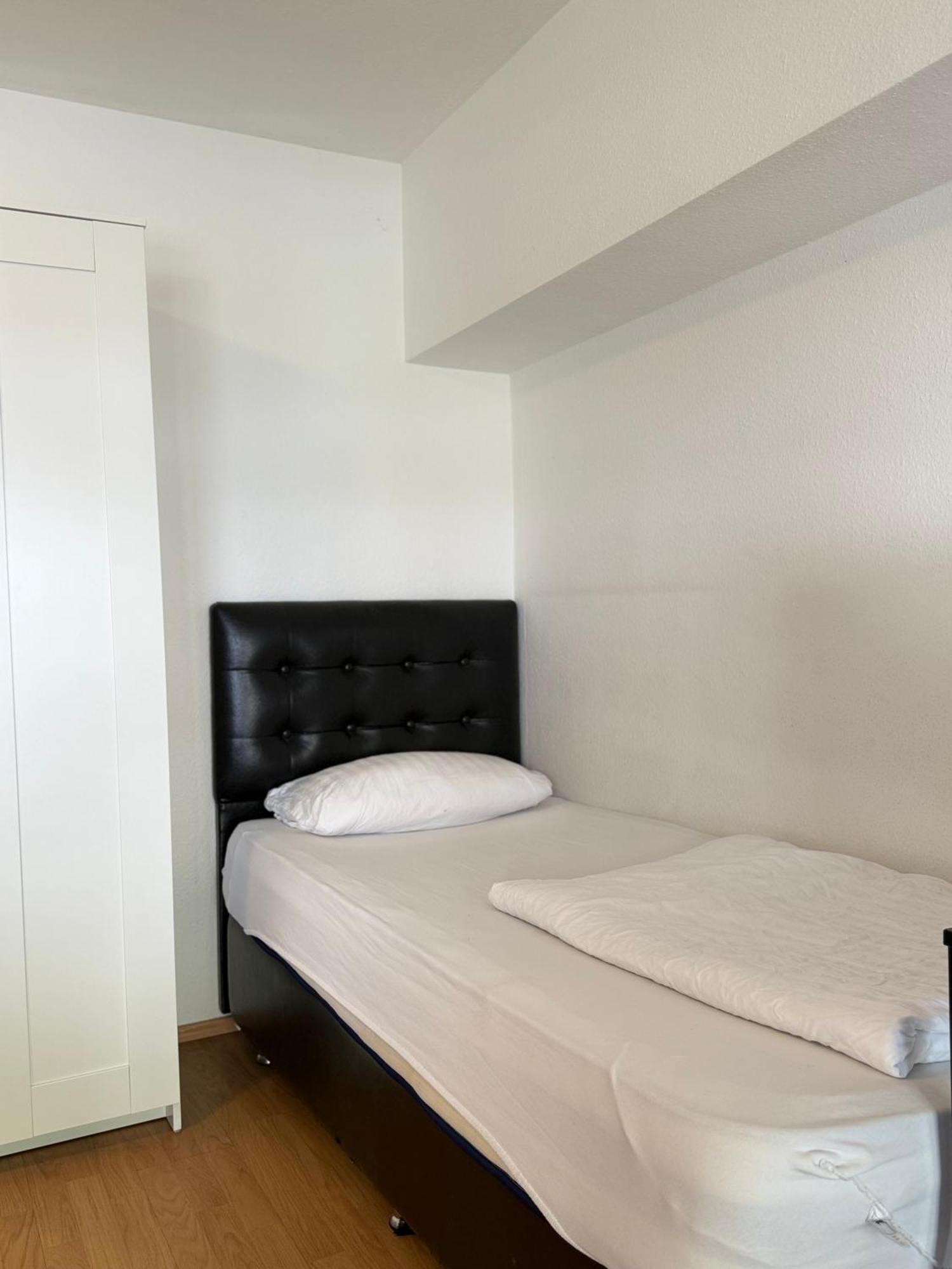 Hotel Garni Emir Colonia Exterior foto