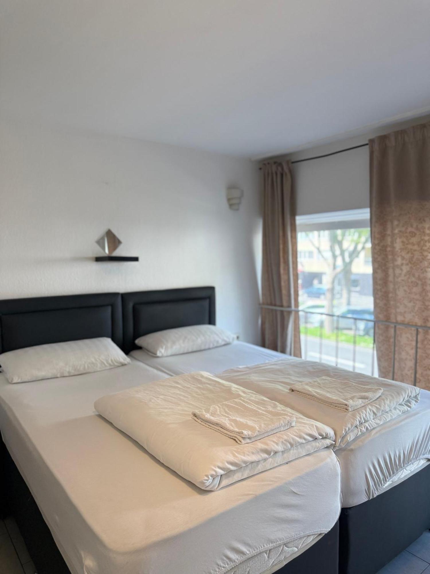 Hotel Garni Emir Colonia Exterior foto